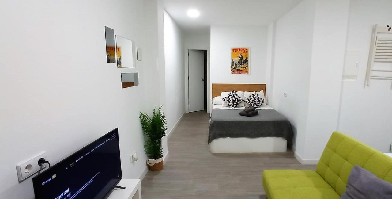 Apartmán Apartamento Interior En El Centro De Algeciras 2A Exteriér fotografie